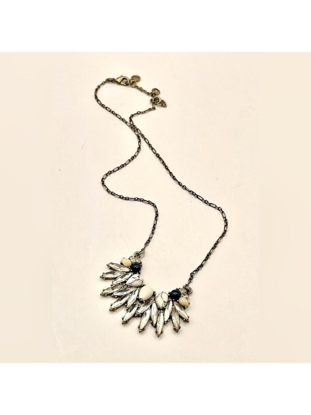 Chloe & Isabel Morningtide East-West Adjustable Pendant Necklace